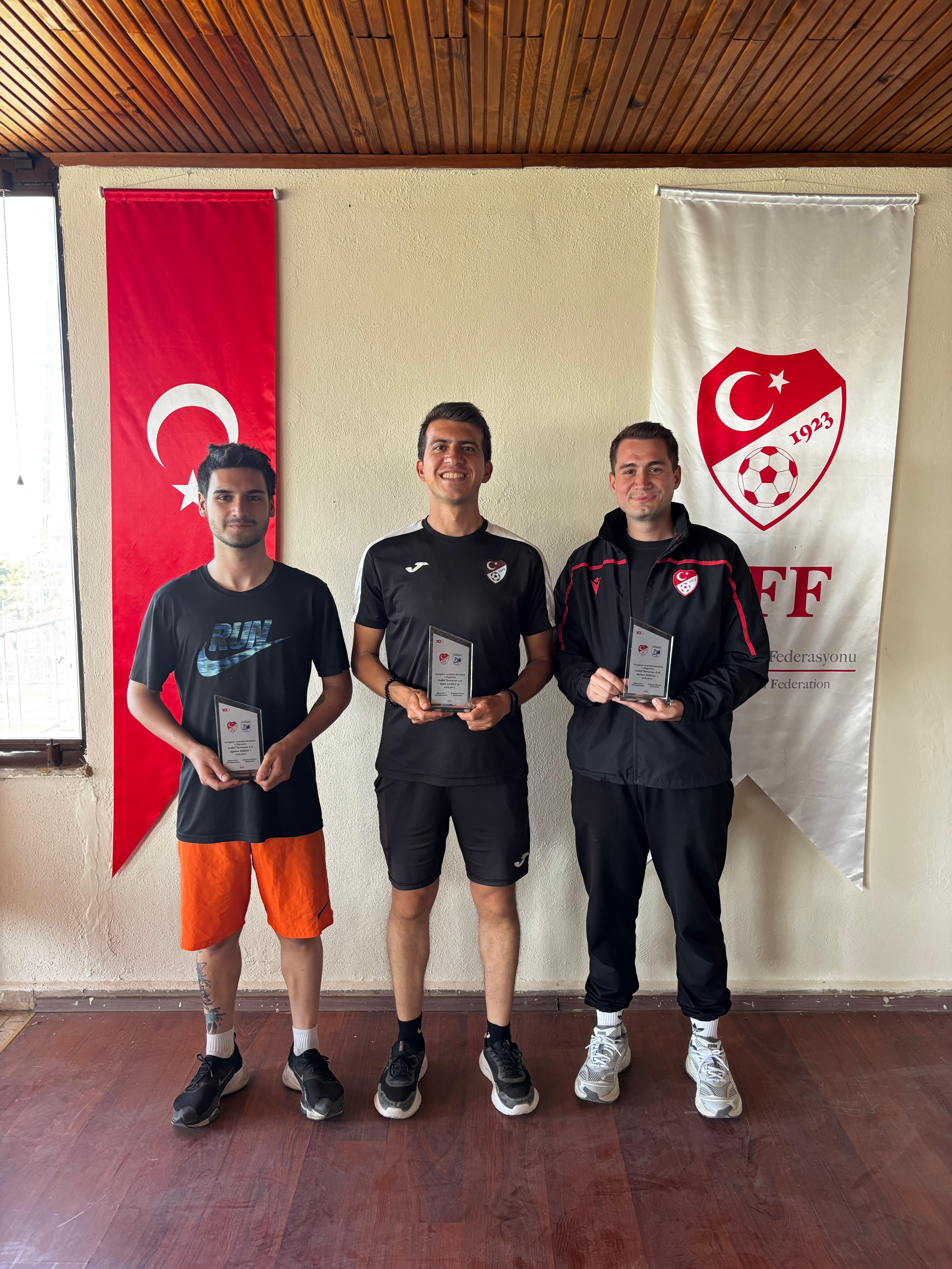 Hakemlerimiz arasında 1. Playstatıon Futbol Turnuvası Sonuçlandı